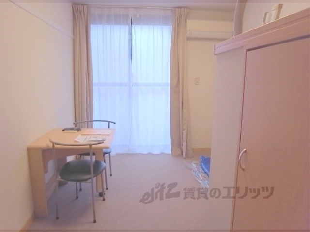 居室・リビング　居室