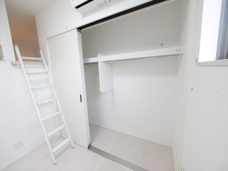 収納　クローゼット（収納充実してます）　イメージ写真