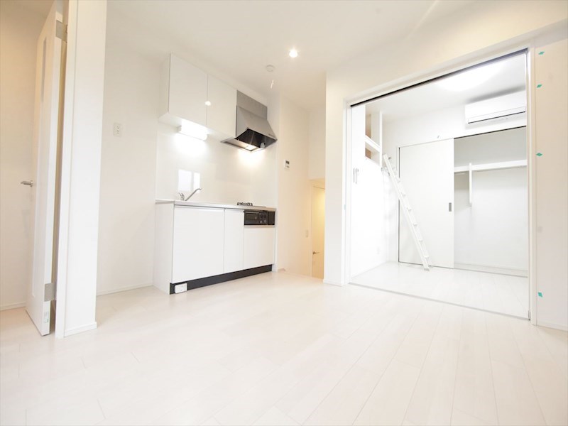 居室・リビング　ＤＫ7帖　洋室3.2帖　ロフト4.5帖　イメージ写真