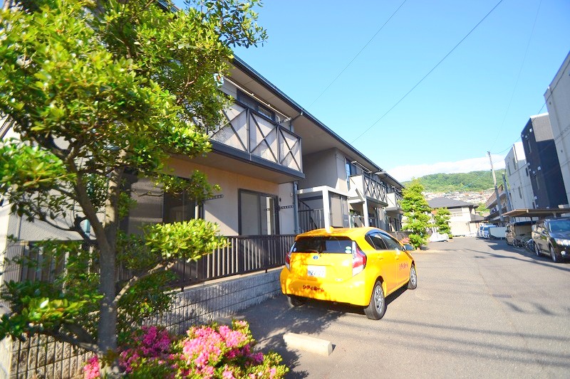 建物外観　お問合せはシティホーム海田センター　082-821-2227