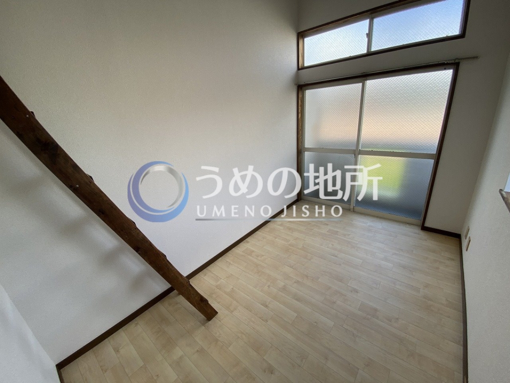 居室・リビング　洋室１