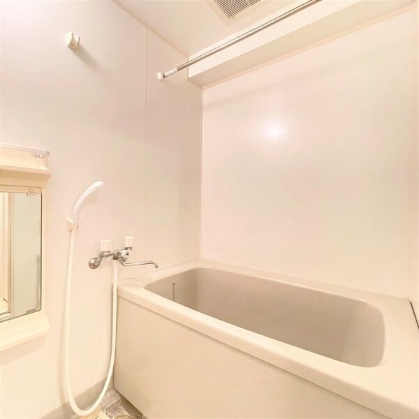 バス・シャワールーム　初期費用分割可★ご希望の場所まで無料送迎サービス付♪