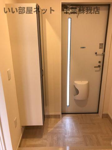 玄関　収納もある玄関です