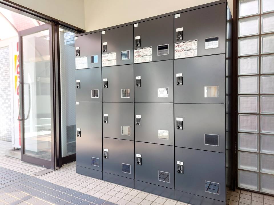 エントランス　メールBOX