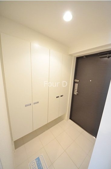 玄関　★見学予約受付中★