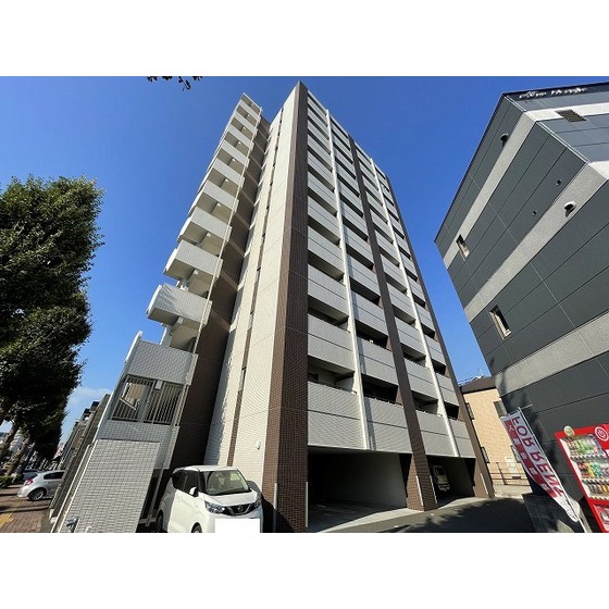 建物外観　ＪＲ南熊本まで徒歩約１分！！