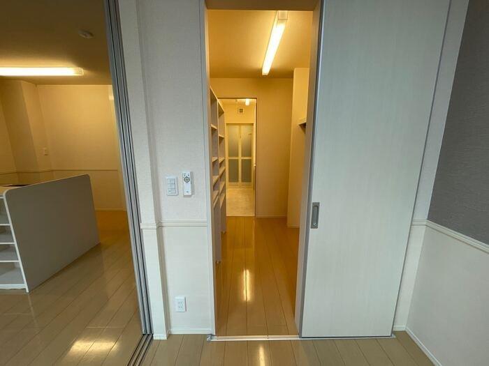 収納　ウォークインクローゼット