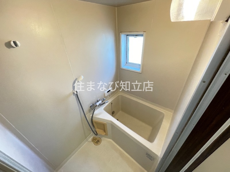 バス・シャワールーム　同型別部屋写真