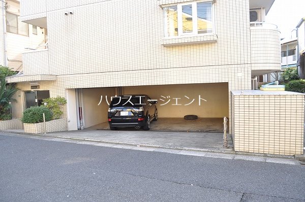 駐車場　駐車場です。※要空確認
