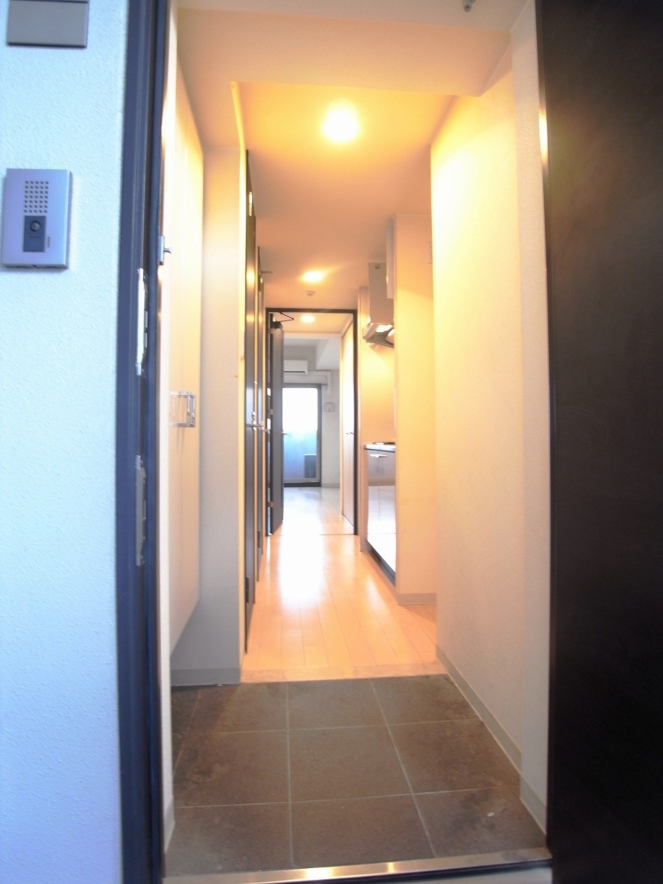 玄関　ゆったりとした玄関です