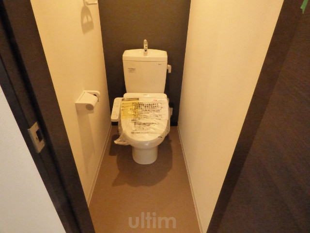 トイレ　別室の画像です、ご参考までに