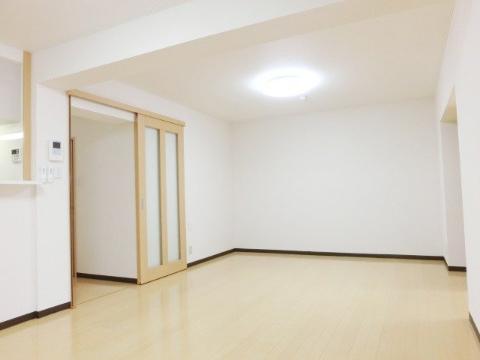 居室・リビング　リビング