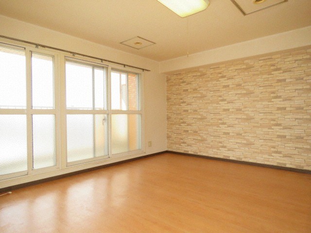 居室・リビング　広いリビング☆