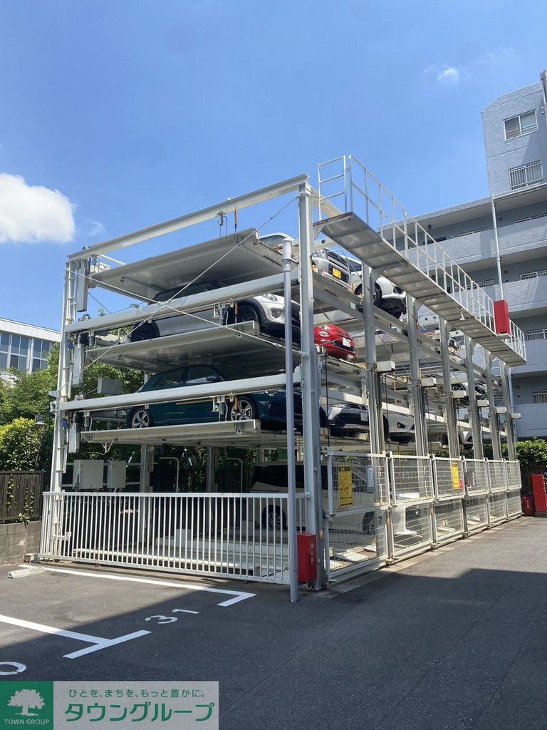 駐車場　駐車場