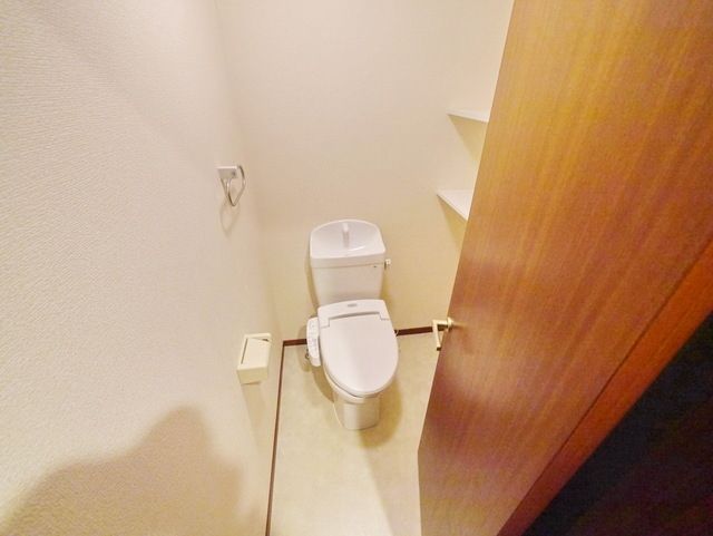 トイレ　★お部屋探しは株式会社タウンハウジング東京まで★