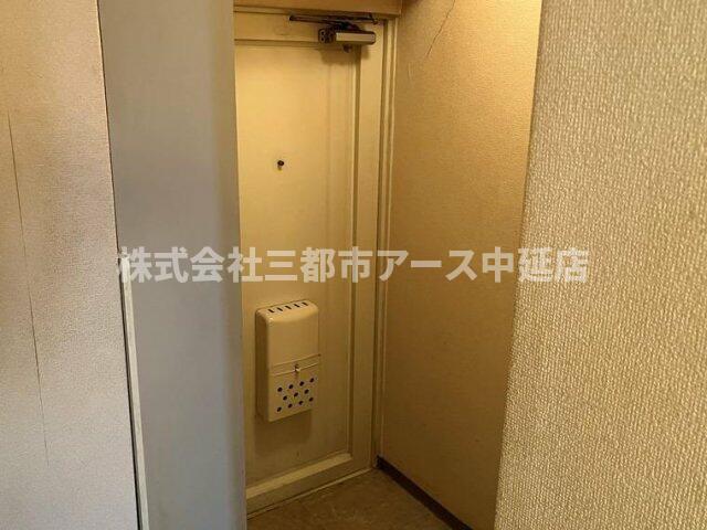 玄関　ニュー千鳥町マンション　は三都市アース中延店へお任せください