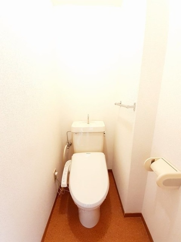 トイレ　図面と現状に相違がある場合には現状を優先