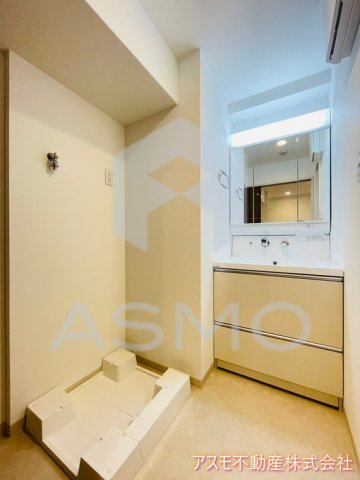 洗面設備　同マンション別部屋参考写真