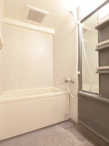 バス・シャワールーム　他のお部屋の参考写真となります。