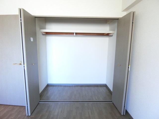 収納　他のお部屋の参考写真となります。