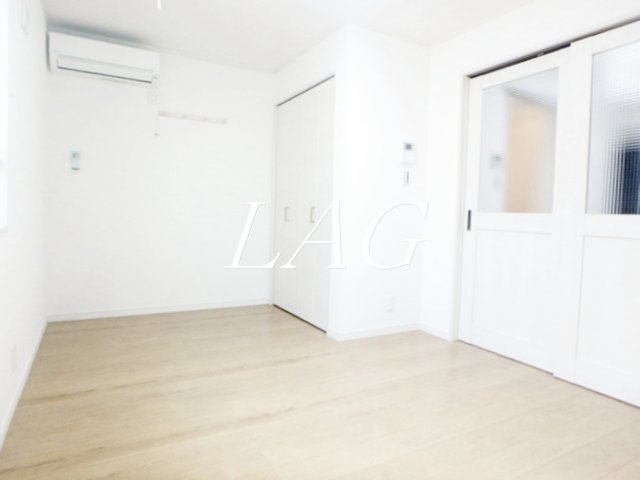 居室・リビング　洋室のお部屋です。