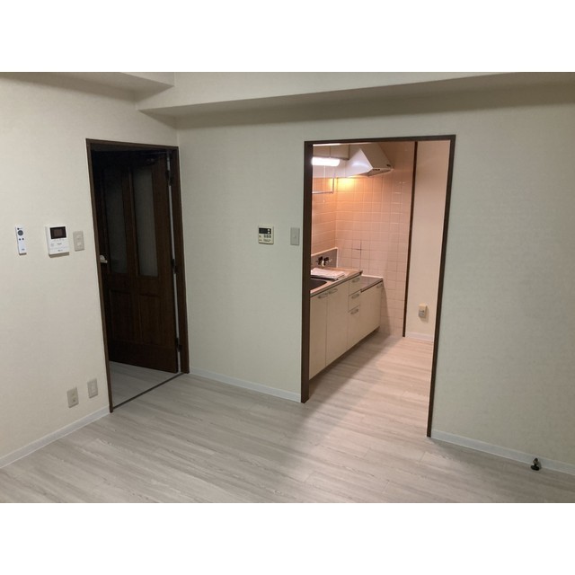 セキュリティ　毎日通る玄関はこちらです