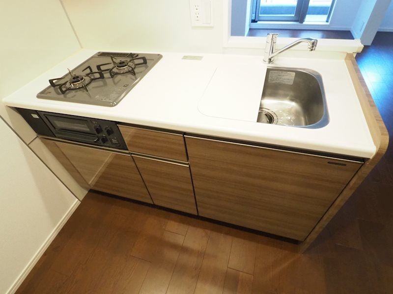 キッチン　※同タイプの別のお部屋です。
