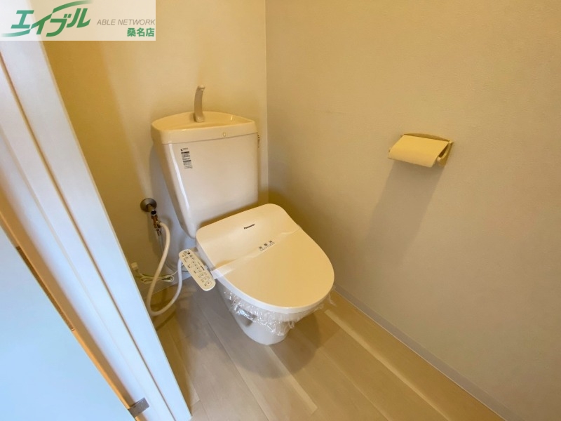 トイレ　別部屋参考写真です