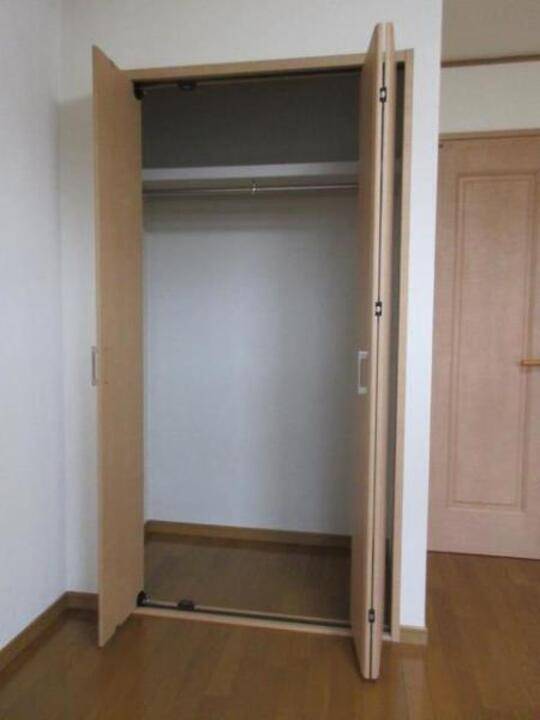 収納　ウォークインクローゼット