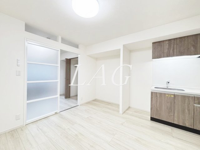 居室・リビング　洋室のお部屋です。