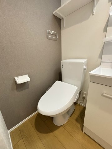 トイレ　清潔感のあるトイレです