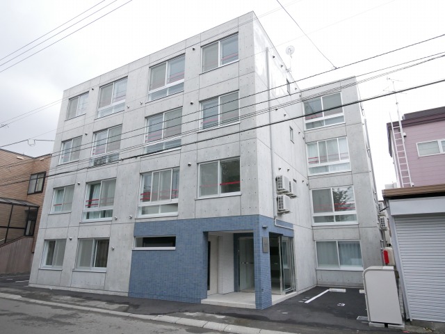 建物外観　☆地下鉄東西線【東札幌駅】まで徒歩10分！