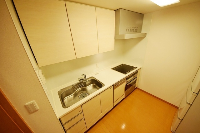キッチン　※別部屋写真