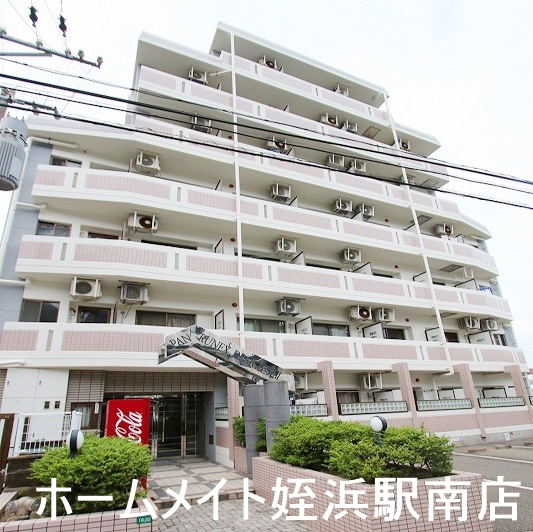 建物外観　★駅も徒歩圏内の好立地マンションです★