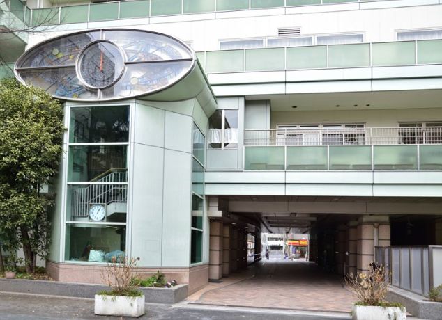 幼稚園・保育園　中央区立堀留町保育園（幼稚園・保育園）まで497m
