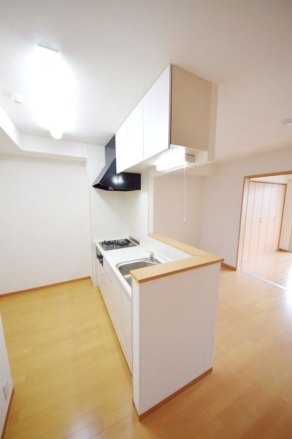 キッチン　※同じ建物別の部屋のお写真になります。