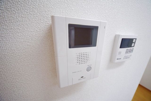 セキュリティ　※同じ建物別の部屋のお写真になります。