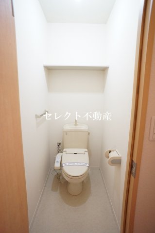トイレ　清潔感のあるトイレです