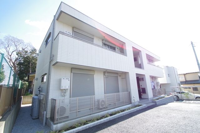 建物外観　★日当たり良好の明るい外観★