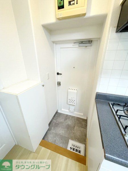 玄関　同タイプ別部屋写真