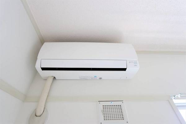 その他設備　嬉しいエアコン付きです♪