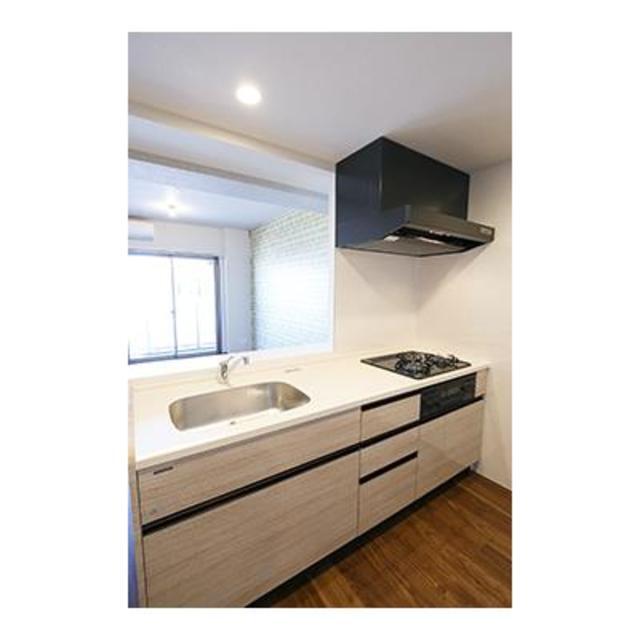 キッチン　※写真は同タイプ住戸です。