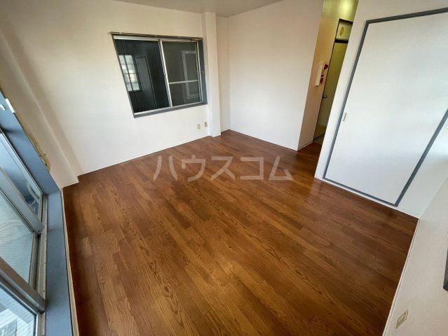 ペントハウス17の内装写真