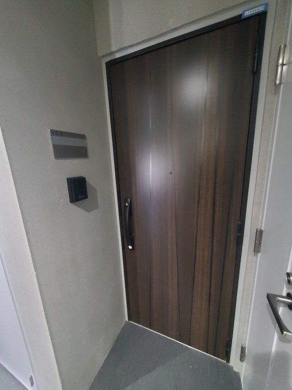 玄関　物件画像