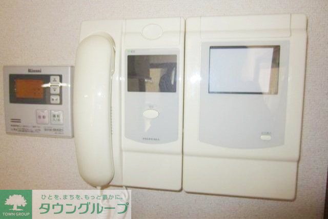 その他設備　安心のオートロック連動モニターフォンです。