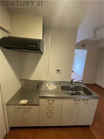キッチン　壁付けキッチンでスペースを有効活用できます！