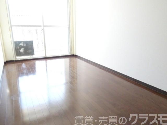 居室・リビング　明るいお部屋です♪
