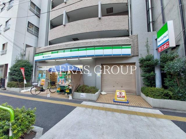 コンビニ　ファミリーマート 板橋駅桜通り店（コンビニ）まで396m