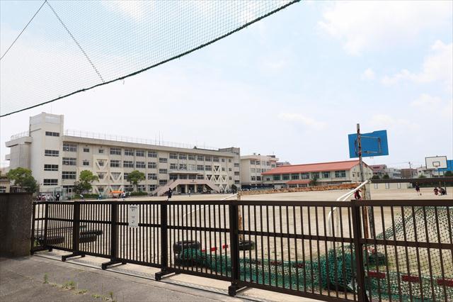 中学校　福栄中学校（中学校）まで174m