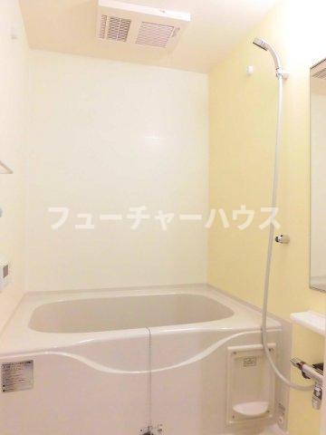 バス・シャワールーム　お風呂で日々の疲れを落としましょう